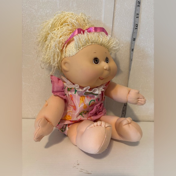 Hasbro | Vintage Cabbage Patch Doll | 1991 - Picture 2 of 5